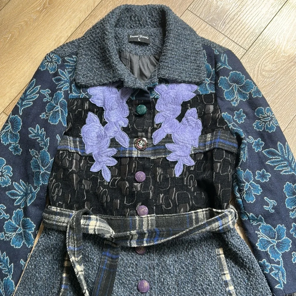 Sacred Threads Multicolor Floral Patchwork Boho Button-Up Coat Size L Junior - Picture 3 of 11